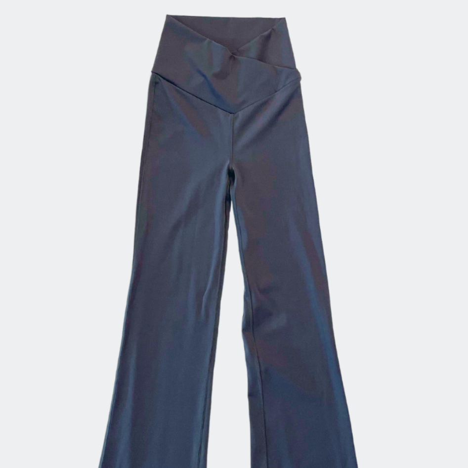 Nora High Waisted Crossover Leggings - STEP BACK LOOK IN LLC