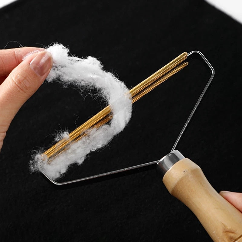 Pet Hair Remover Brush - STEP BACK LOOK IN LLC