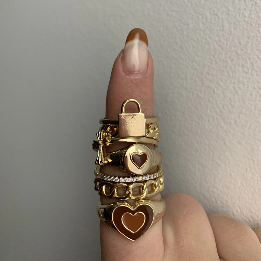 Creative Love Heart Ring - STEP BACK LOOK IN LLC